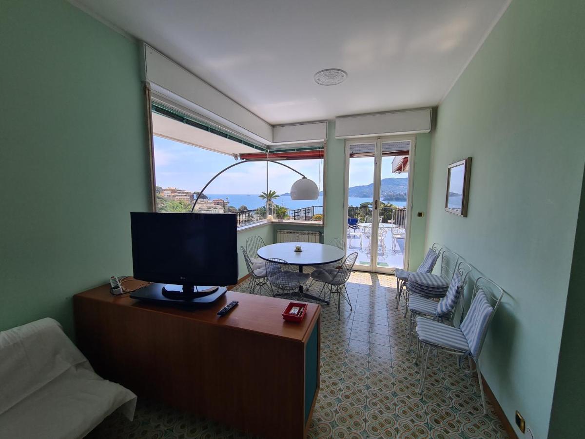 Grande Attico Con Vista Vicino Al Centro By Portofinovacanze Rapallo Exterior foto